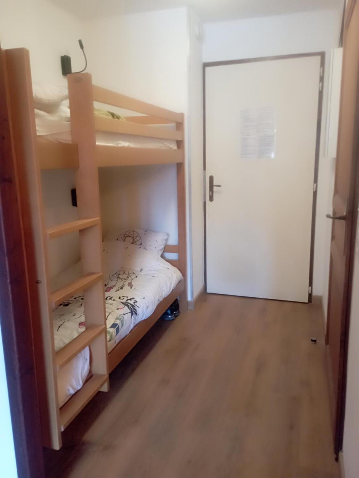 Grand Studio Tout Confort Pour 4 Personnes Брид-Ле-Бэн Экстерьер фото